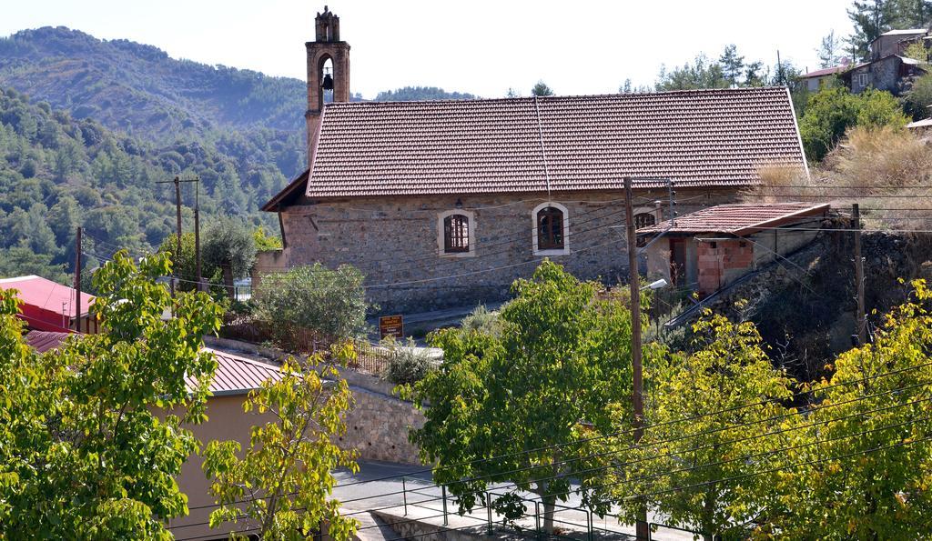 The Love Holiday House Tris Elies Экстерьер фото